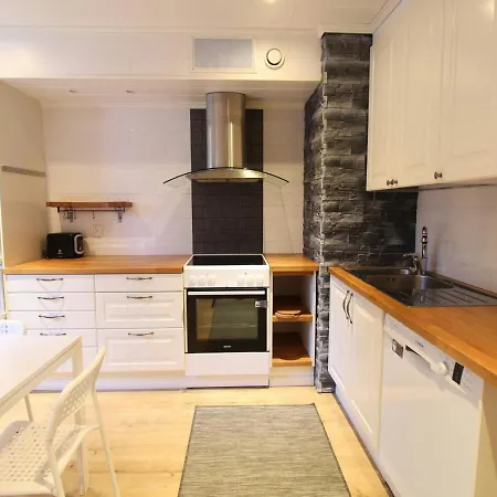 Apartment Spacious For 5 Porvoo
